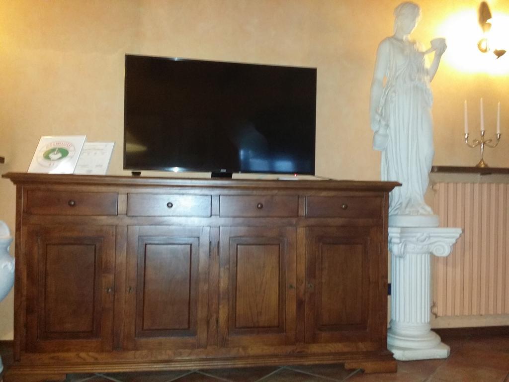 Peropero' Bed and Breakfast Gattinara Εξωτερικό φωτογραφία